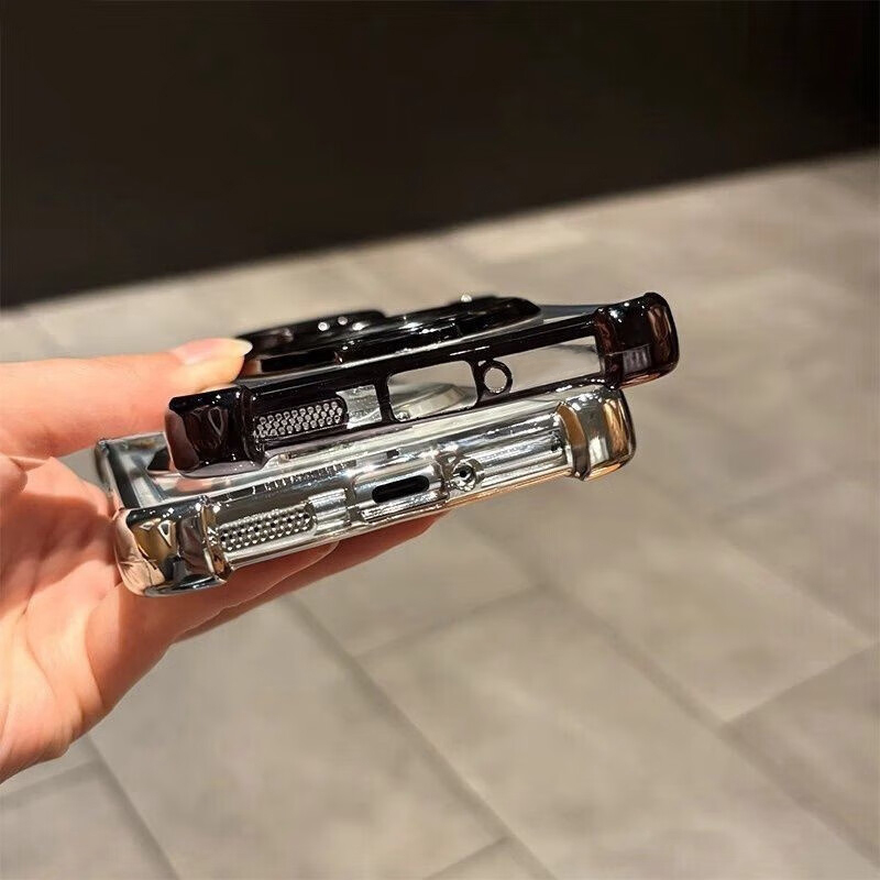 INS Daisy Baskılı Çiçekli Tele - Oppo Reno 12 incelemesi ve fiyatı